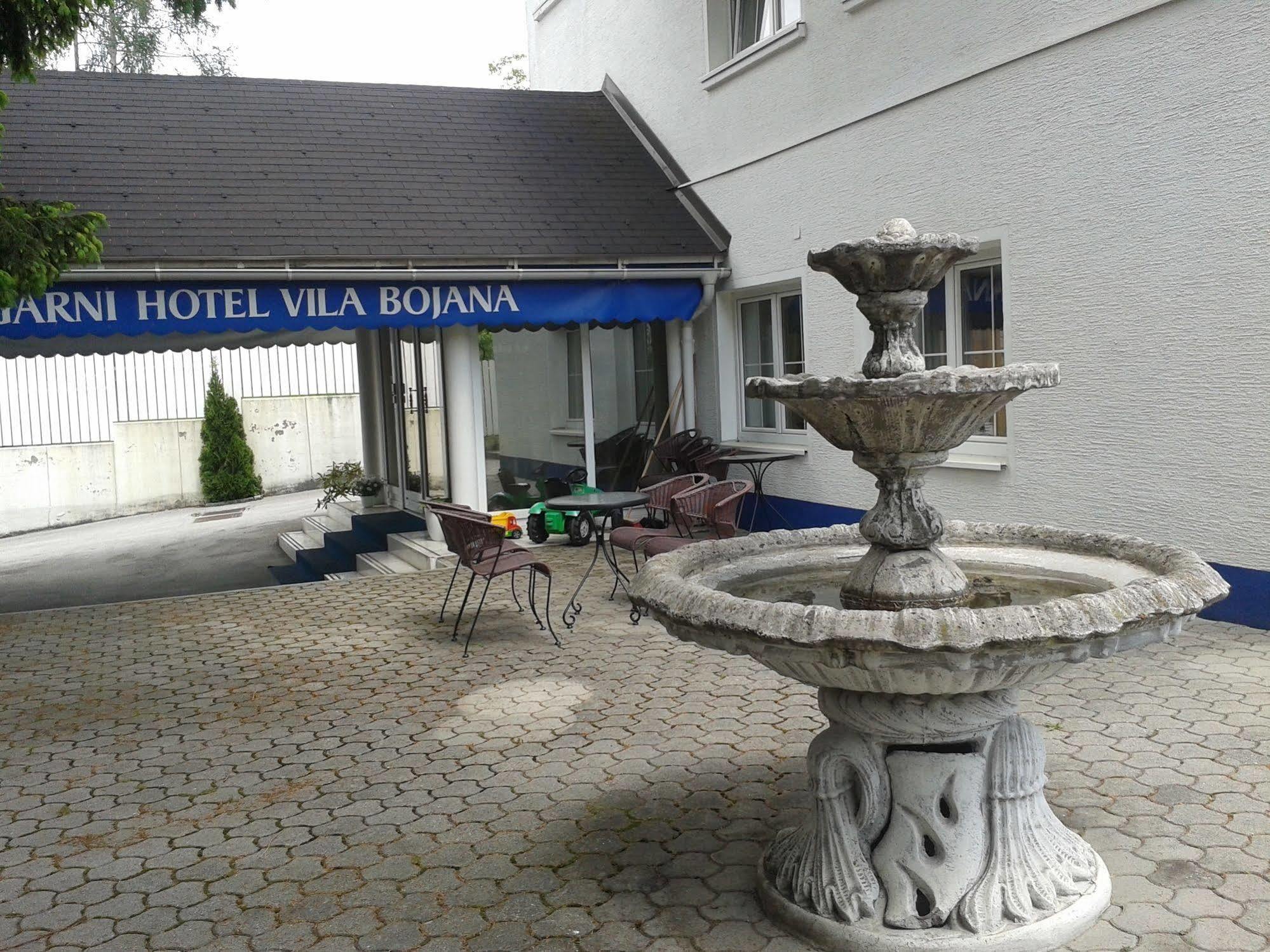 Hotel Bojana 4*
